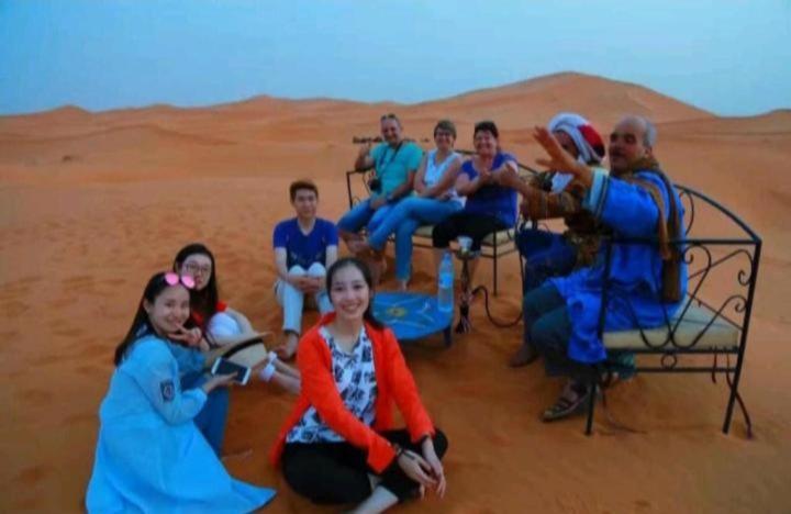 Desert Berber Fire Camp メルズーガ エクステリア 写真