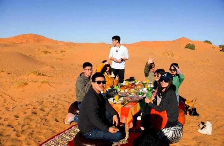Desert Berber Fire Camp メルズーガ エクステリア 写真