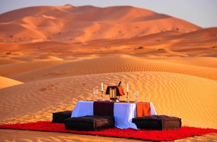 Desert Berber Fire Camp メルズーガ エクステリア 写真
